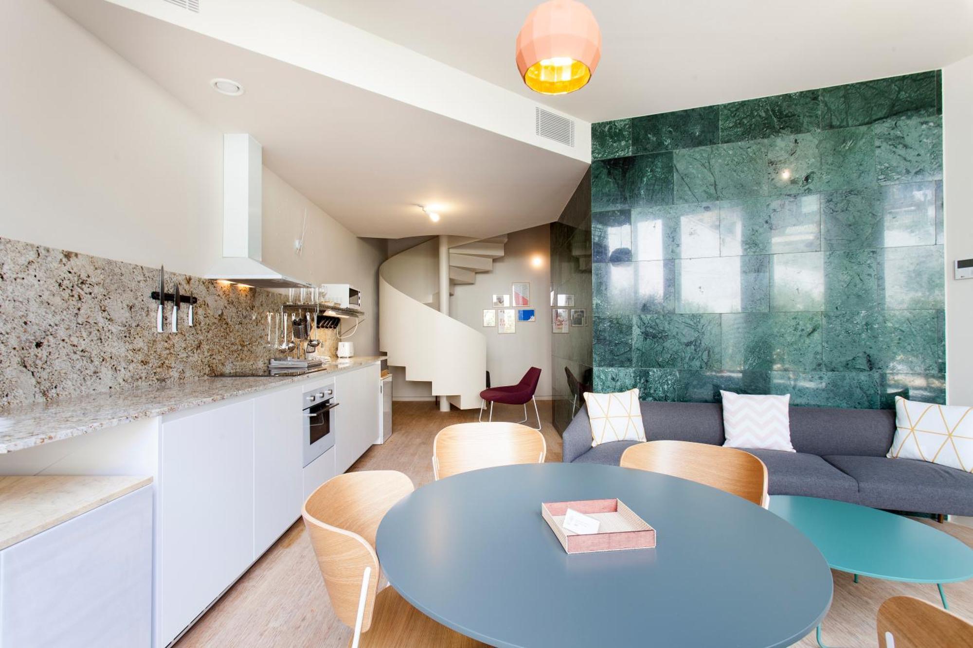 Aspasios City Oasis Apartments バルセロナ エクステリア 写真